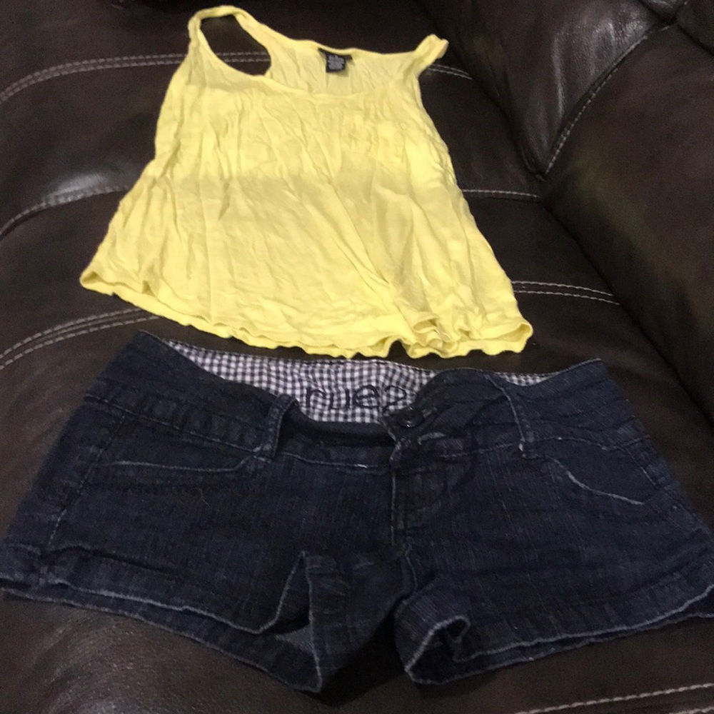 Tank and shorts shorts say 1/2